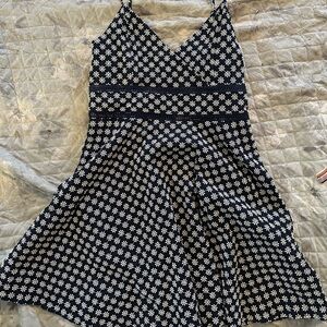 Francesca's Collections Navy & White Floral Fit-and-Flare Dress